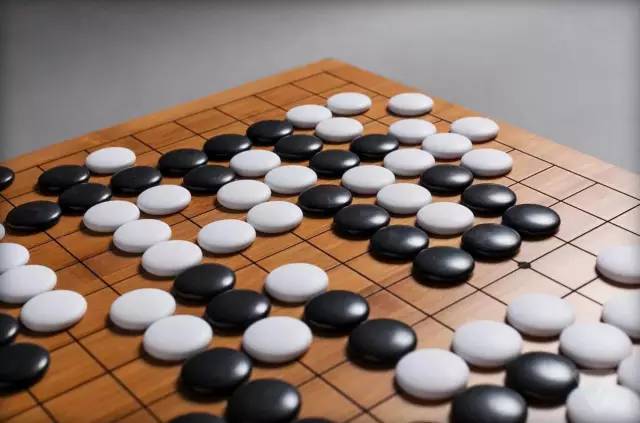 AlphaGo60连胜!围棋商业化的破局之道在哪?
